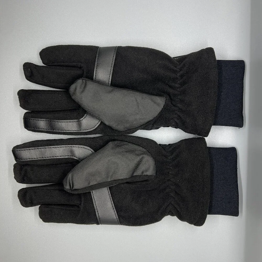 Isotoner Women’s Black L/XL Touchscreen Gloves LIKE NEW - Picture 3 of 5